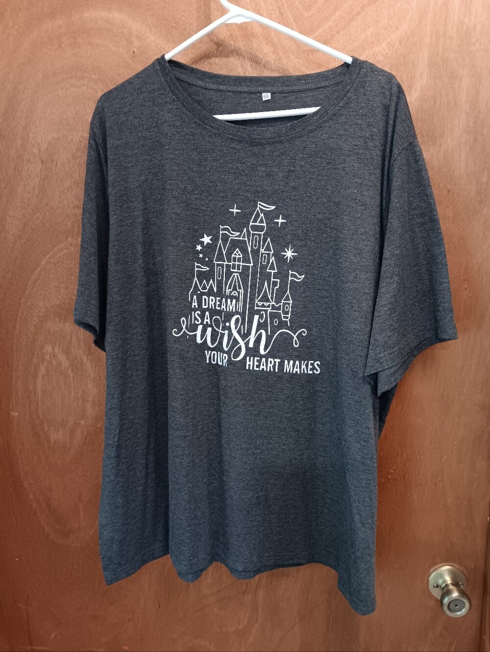 Womans Grey Graphic T Shirt.  A Dream Is A Wish Your Heart Makes.